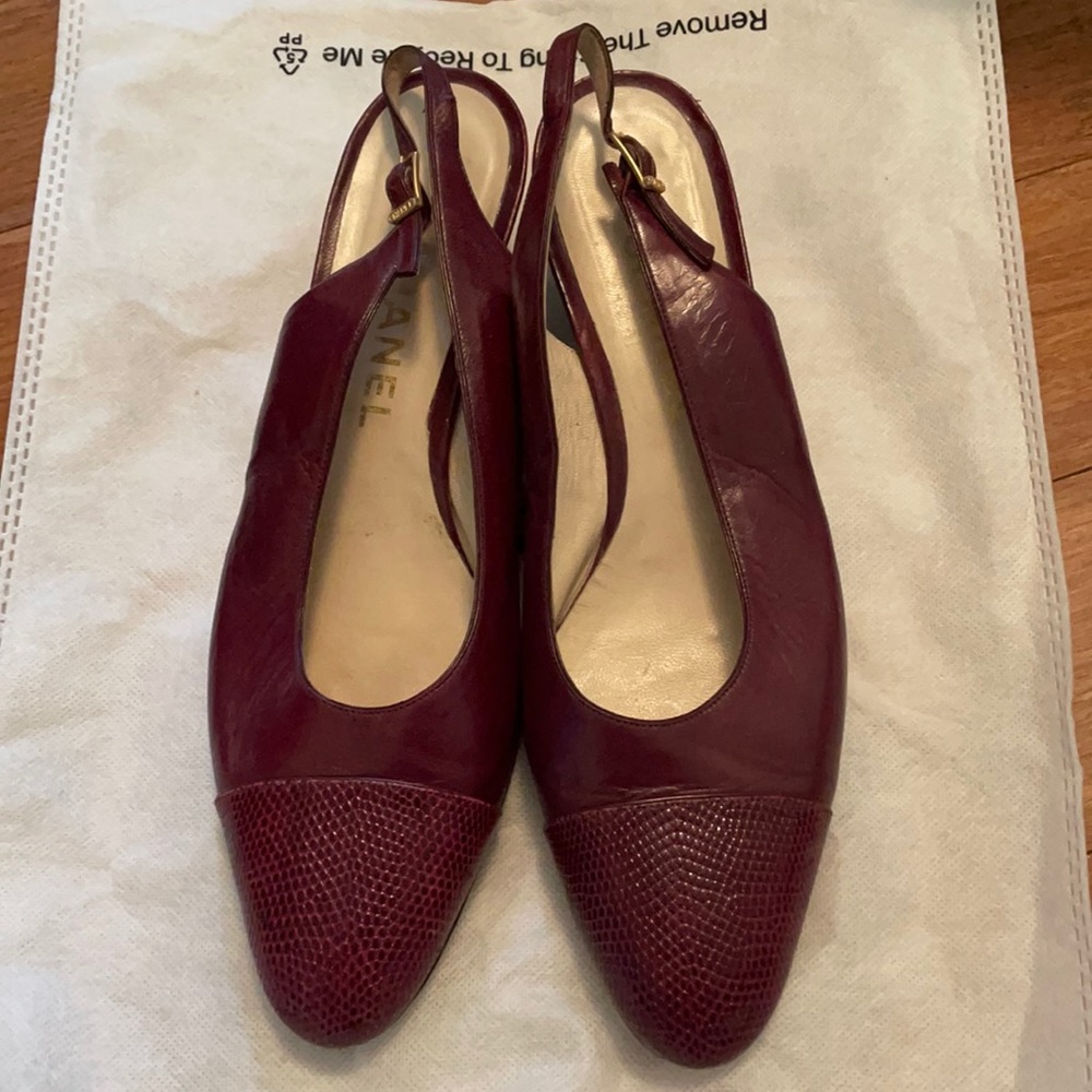 Authentic vintage Chanel slingback heels